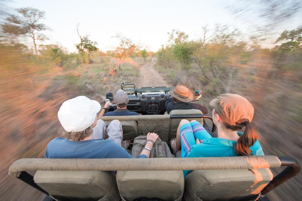 Ndzhaka Tented Camp Rizab Memburu Manyeleti Luaran gambar